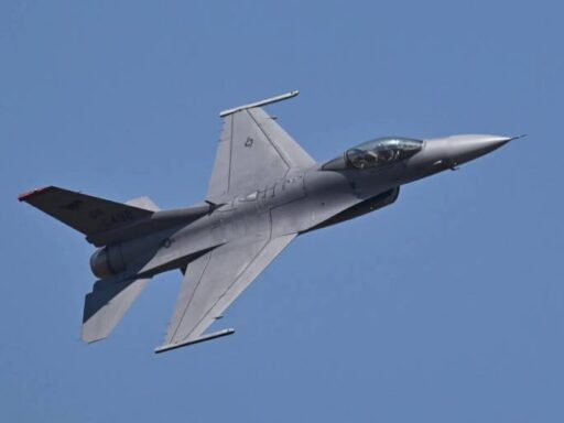 Командувач ВПС США пояснив користь прибуття F 16 в Україну